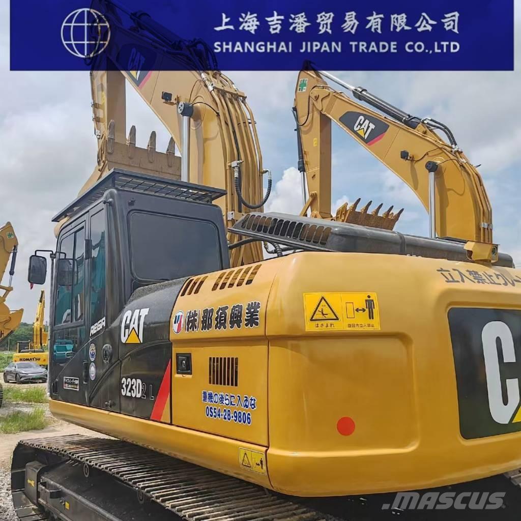 CAT 323 D Rupsgraafmachines