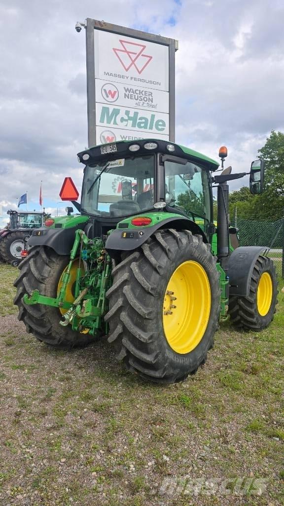 John Deere 6150 R Tractoren