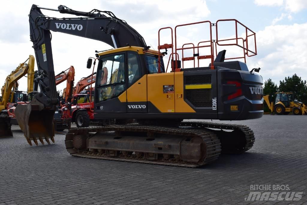 Volvo EC 200 Rupsgraafmachines
