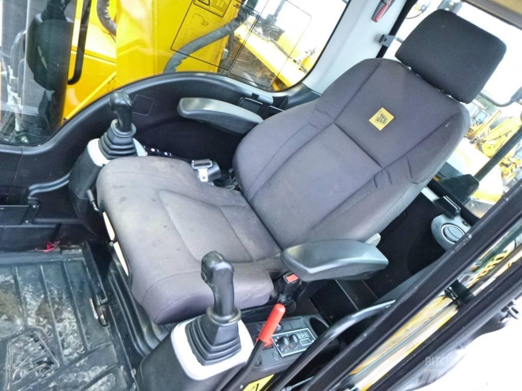 JCB JS 145 LC Rupsgraafmachines