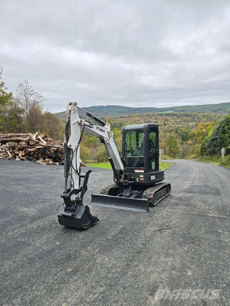 Bobcat E 35 Minigraafmachines < 7t