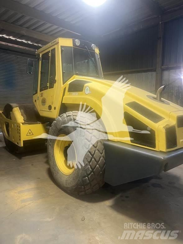 Bomag BW213D-4 Trilrolwalsen