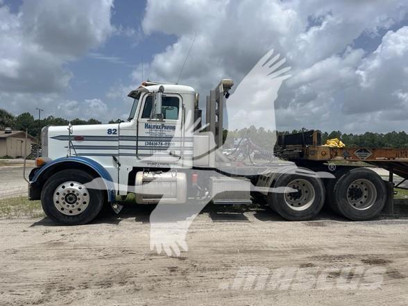Peterbilt 379 Trekkers