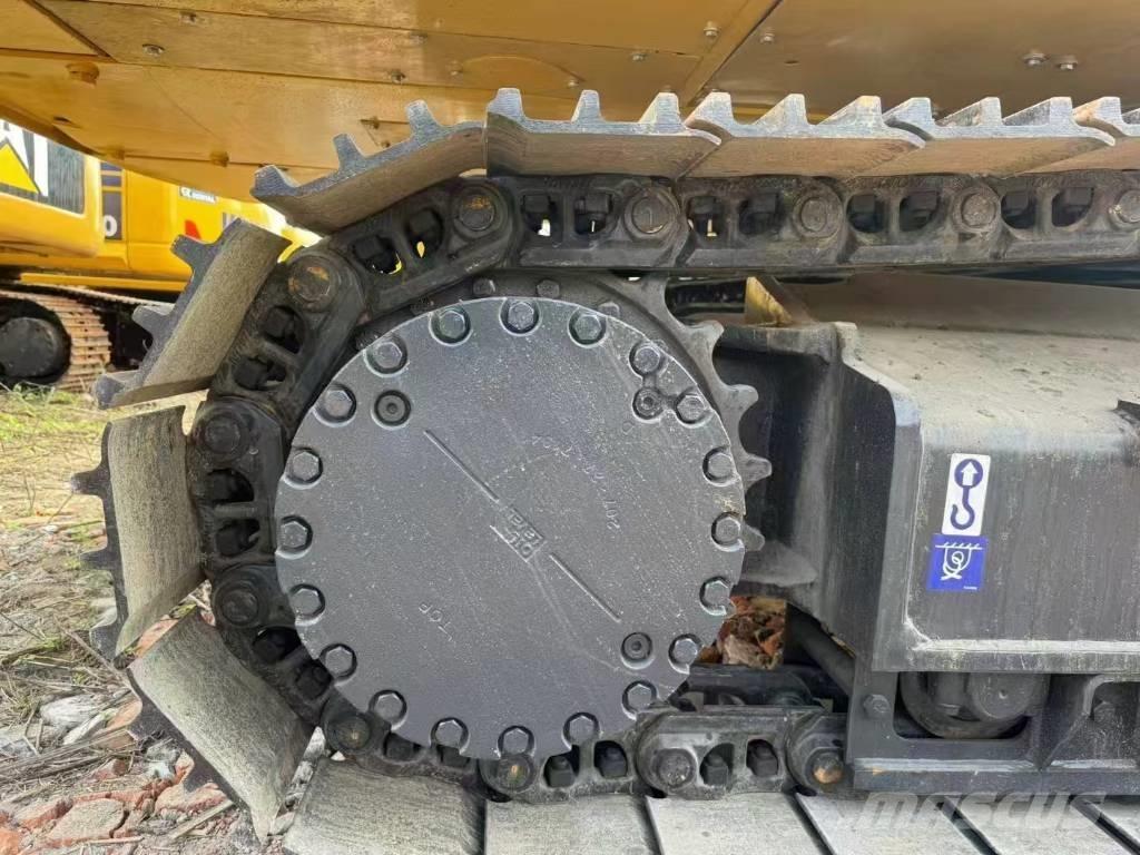 Komatsu 360-7 Rupsgraafmachines