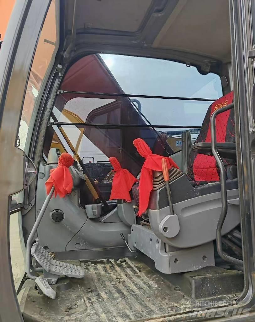 Hitachi 200 Rupsgraafmachines