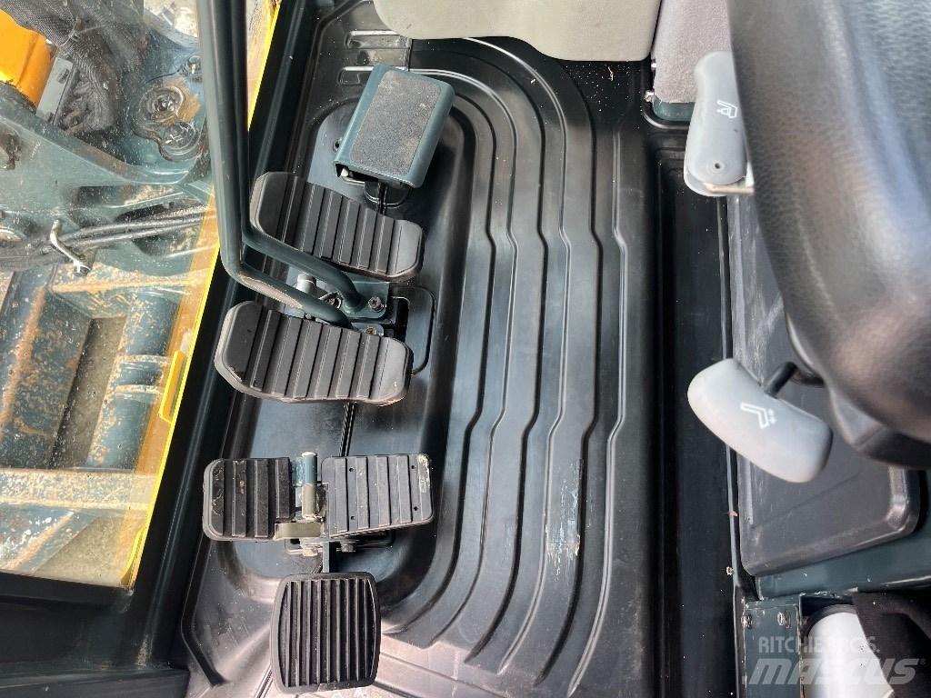 Hyundai R30 Z-9AK Minigraafmachines < 7t