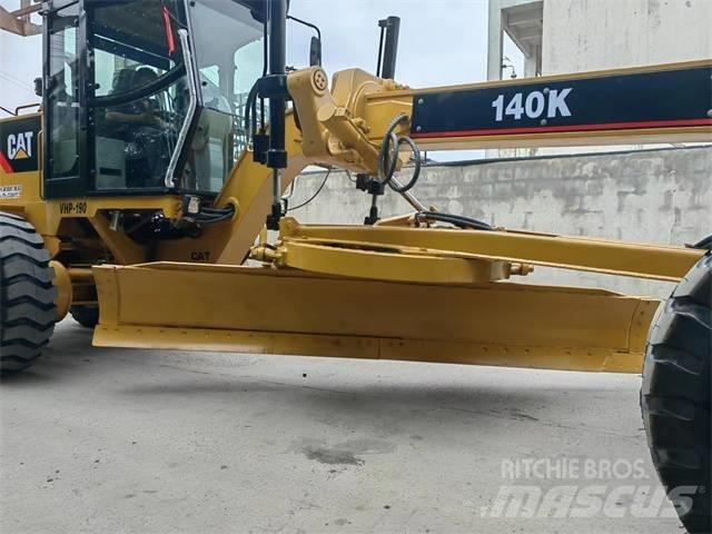 CAT 140 K Graders