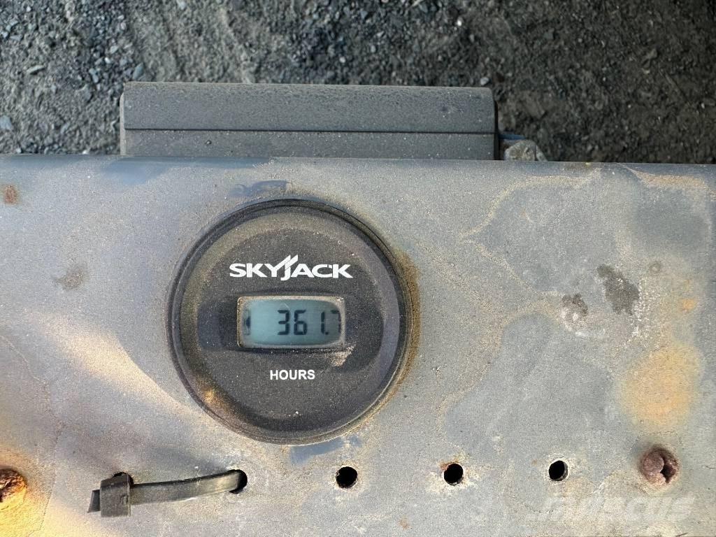 SkyJack SJ 4632 Schaarhoogwerkers