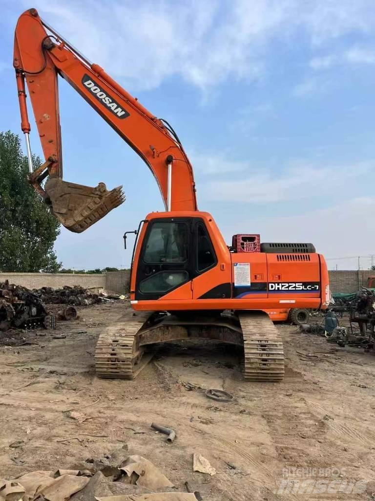 Doosan DH 225 LC-7 Rupsgraafmachines