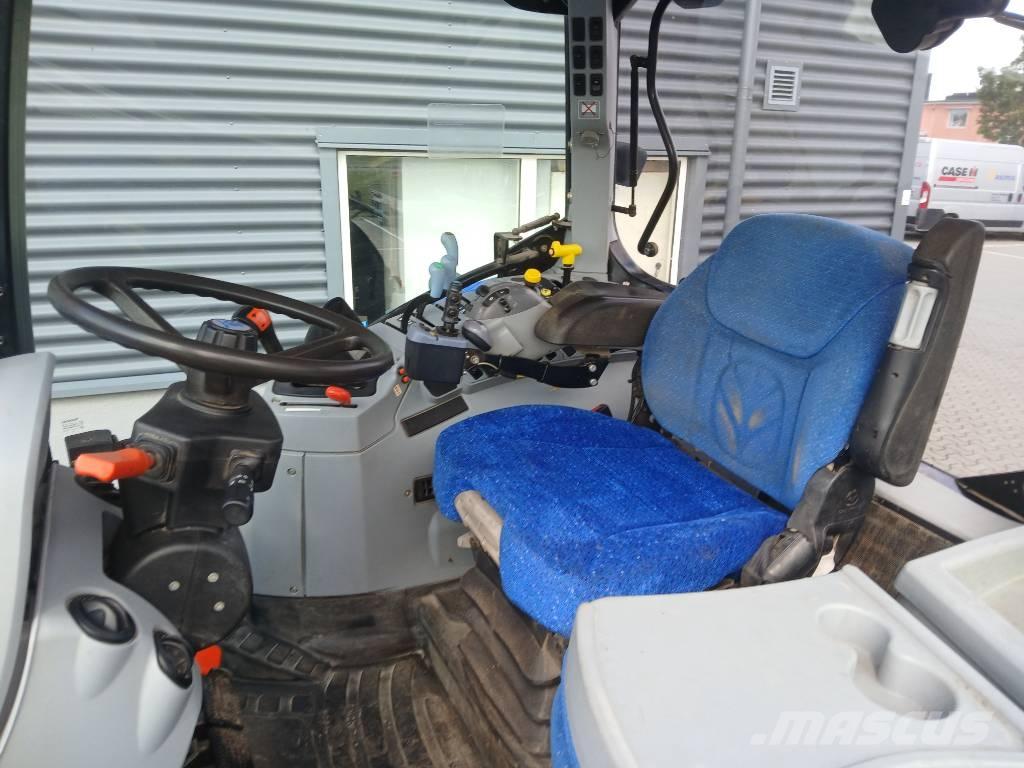 New Holland T 6020 Tractoren