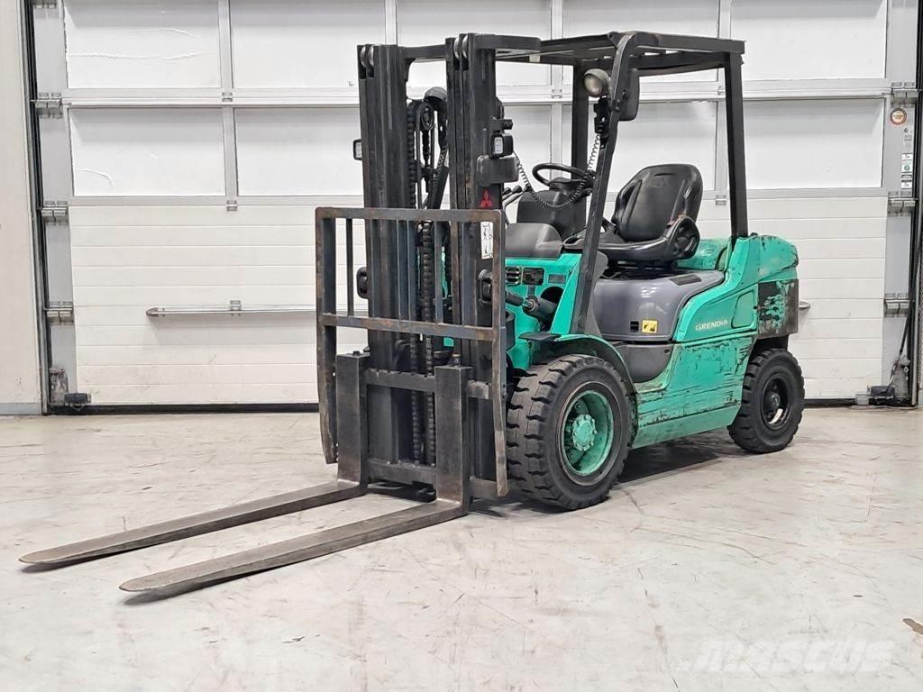 Mitsubishi FD30NT Diesel heftrucks