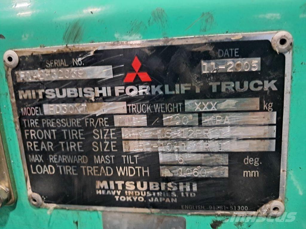 Mitsubishi FD30NT Diesel heftrucks