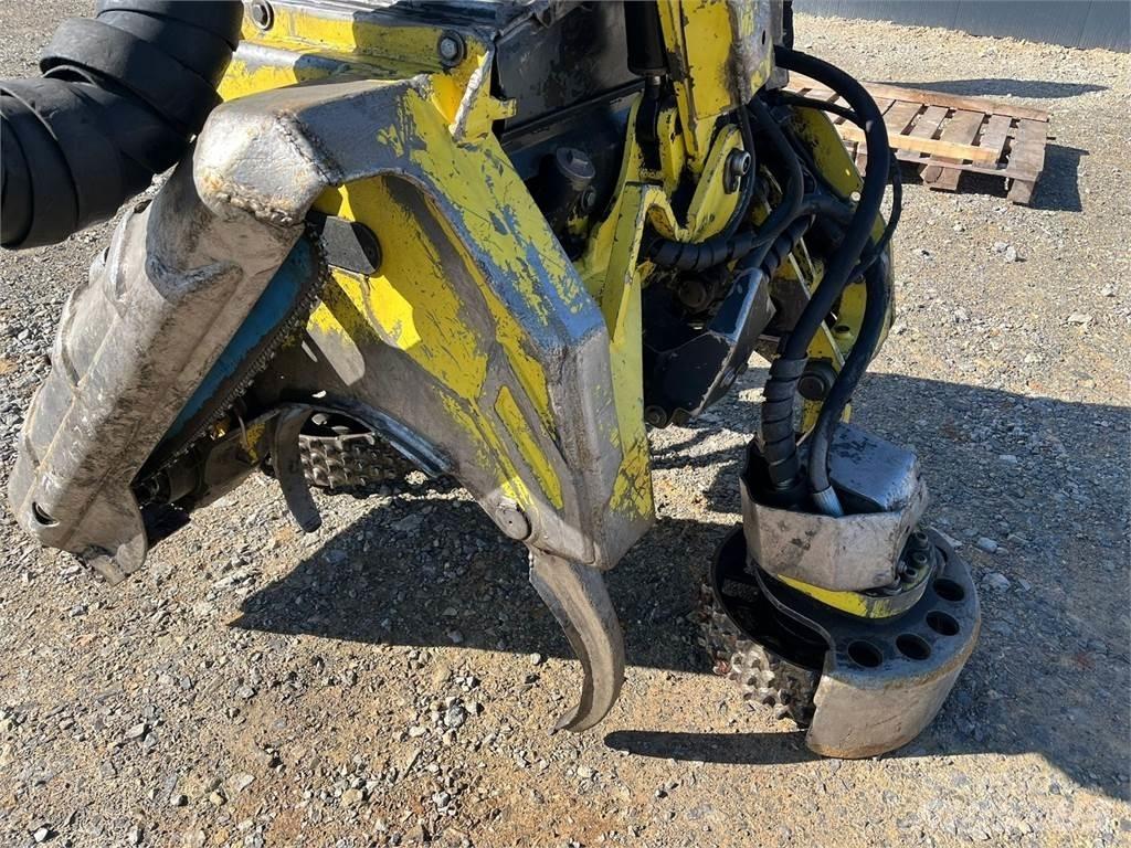 John Deere H480C Boomvelkoppen