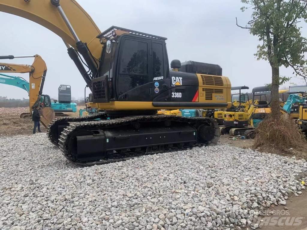CAT 336 Rupsgraafmachines