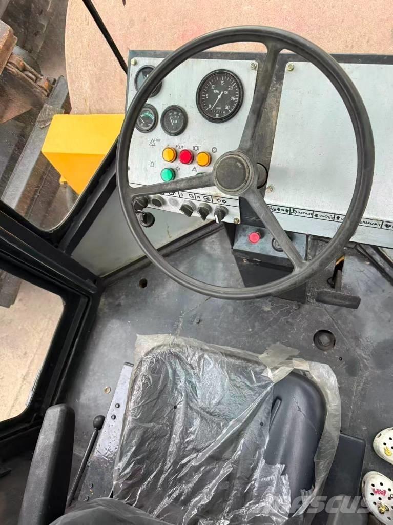 Dynapac CA 30 D Trilrolwalsen