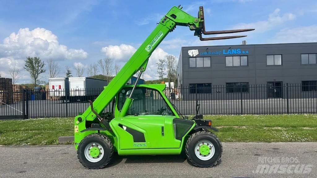 Merlo P25.6 Verreikers voor landbouw