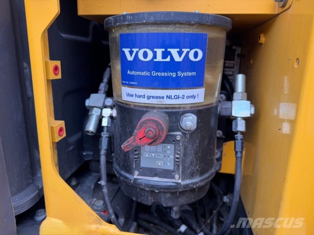 Volvo EW 160 E Wielgraafmachines