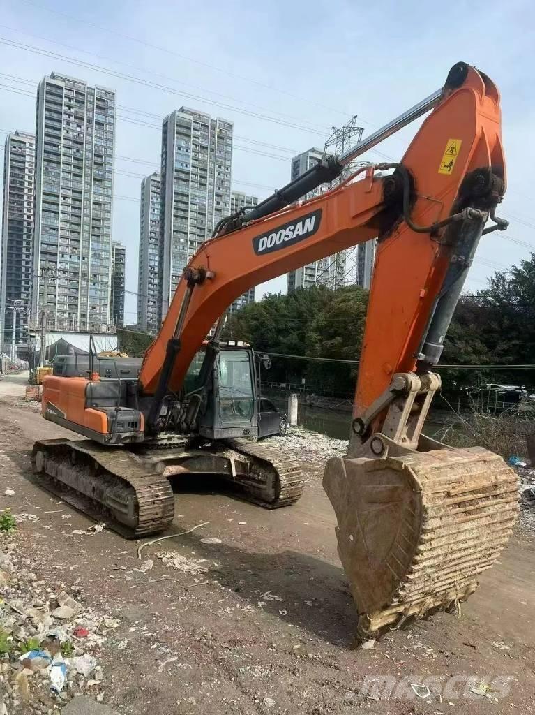 Doosan DX420LC Rupsgraafmachines