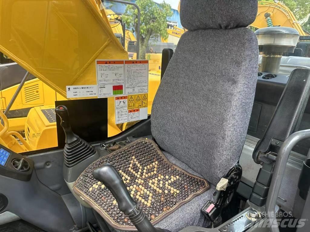 Komatsu PC 220 Rupsgraafmachines