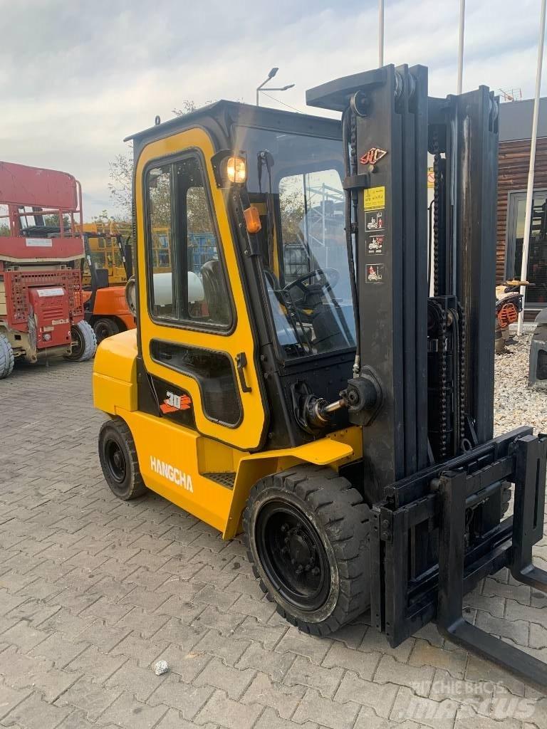 Hangcha CPQD 30 N LPG heftrucks