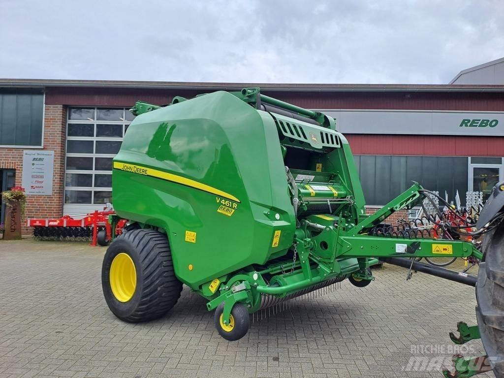 John Deere V461R Ronde-balenpersen