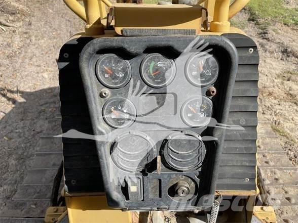 CAT D3G XL Rupsdozers