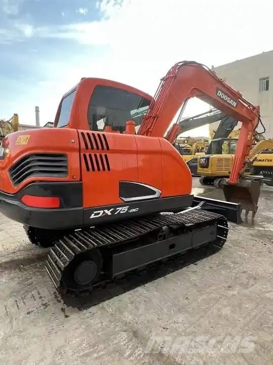 Doosan DX75-9C Midigraafmachines 7t - 12t