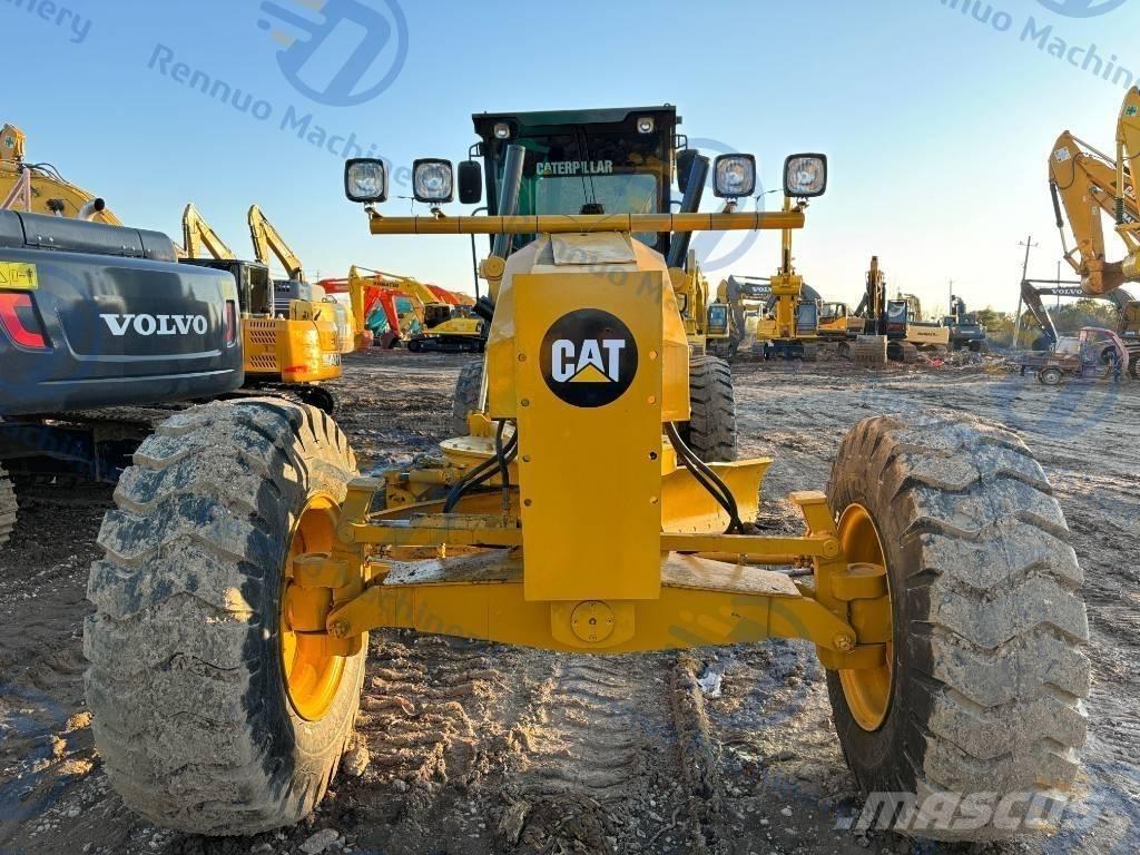 CAT 140H Graders