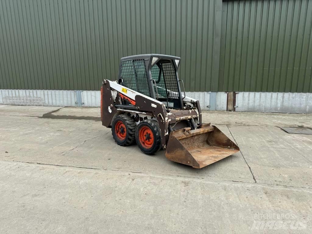 Bobcat S 100 Schrankladers
