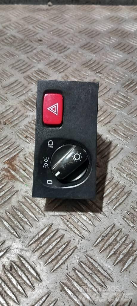 Scania R 440   1900317 Cabine en interieur