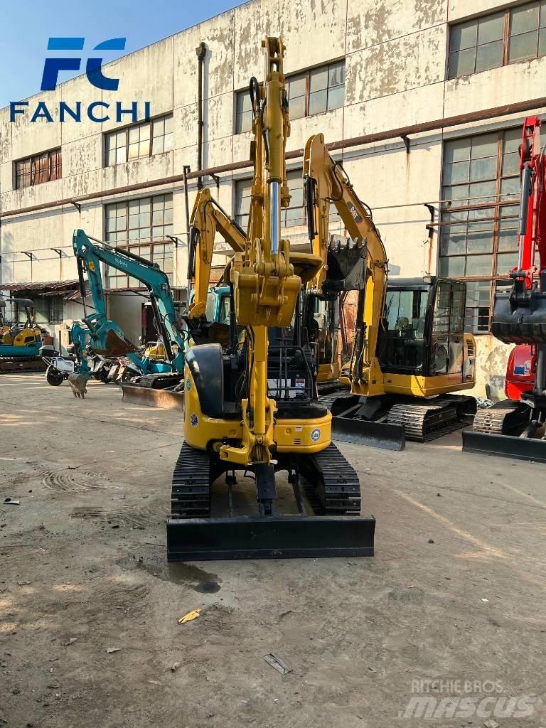 Komatsu PC30mr Minigraafmachines < 7t