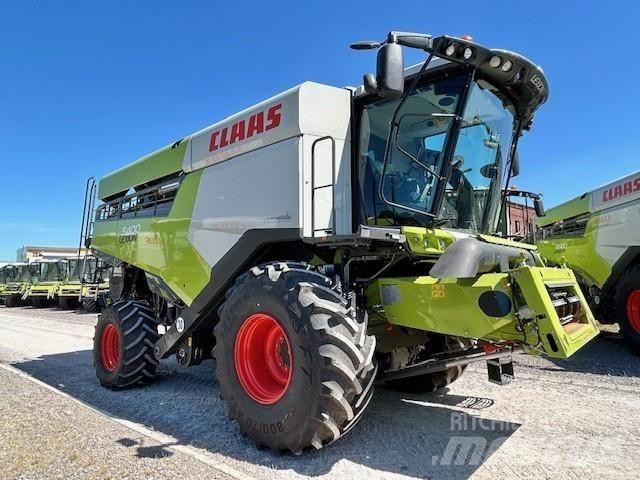CLAAS LEXION 5400 Maaidorsmachines