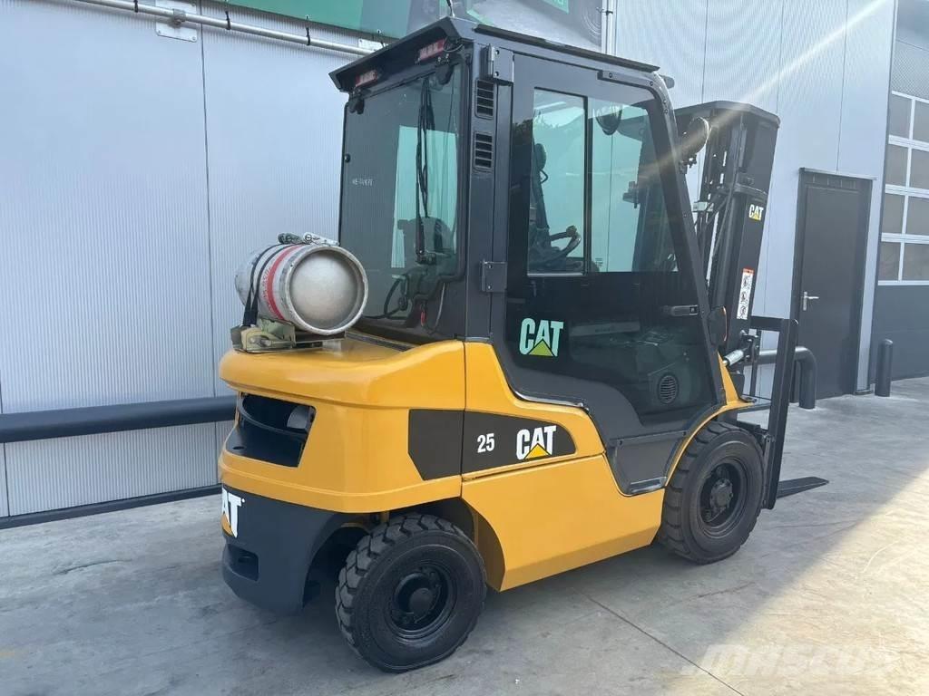 CAT GP25N Heftruck LPG heftrucks