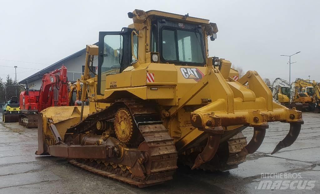CAT D 6 T XL Rupsdozers