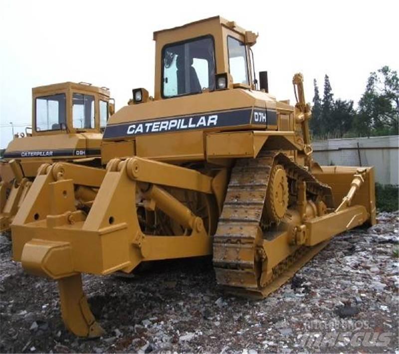 CAT D7H Rupsdozers