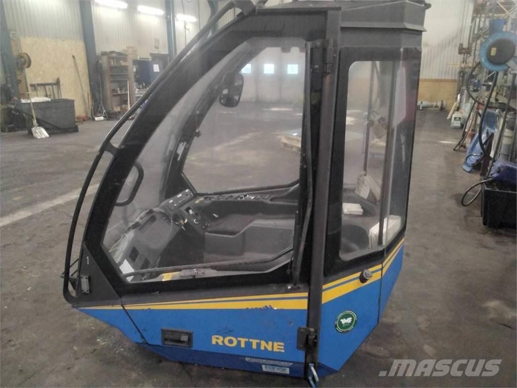 Rottne H20 Cabine en interieur