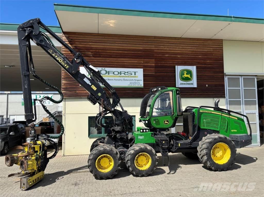 John Deere 1270 G Harvesters