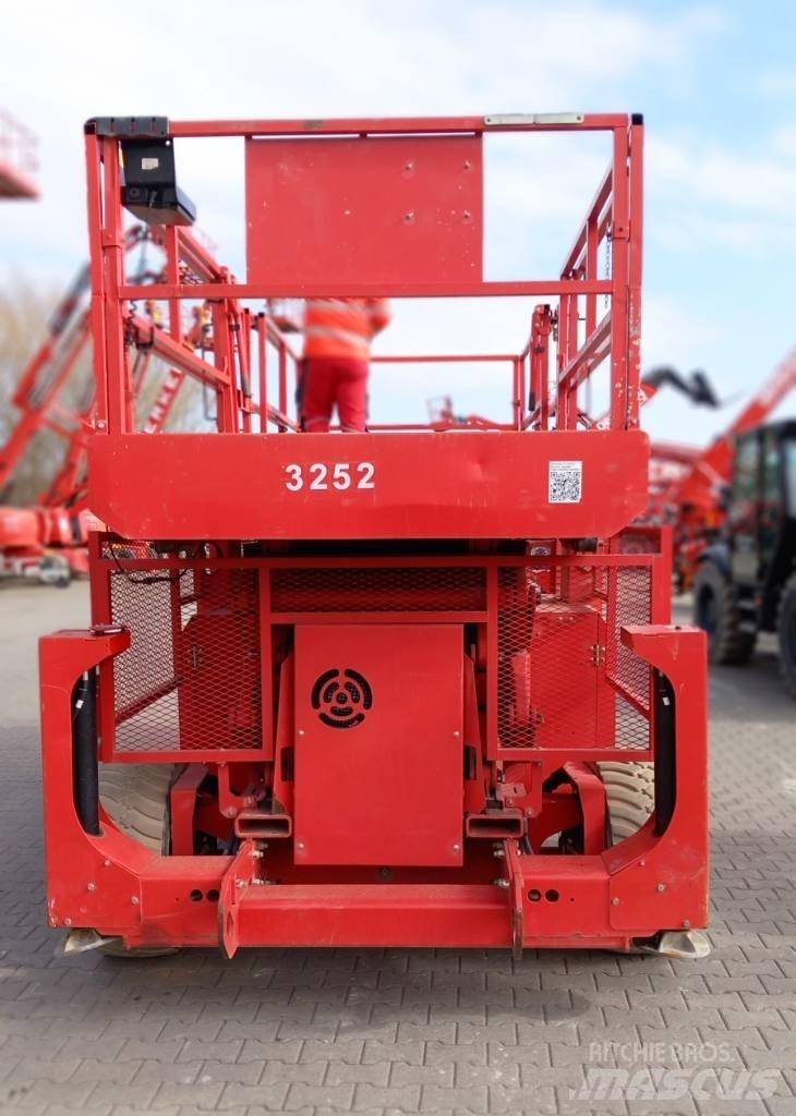 Genie GS 4390 RT Schaarhoogwerkers