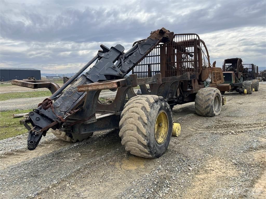 John Deere 1210E Uitrijwagens