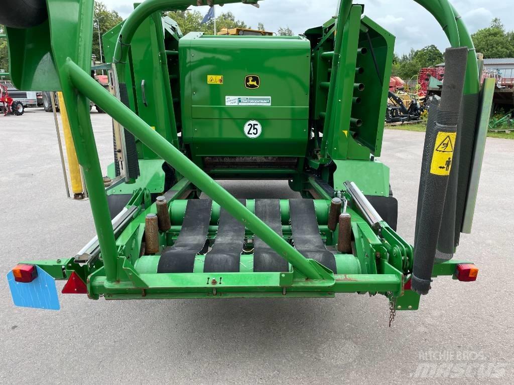 John Deere 744 H Ronde-balenpersen