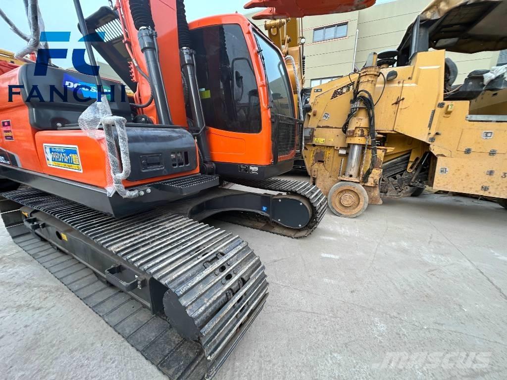 Doosan dx150 Rupsgraafmachines