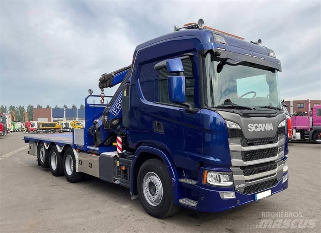 Scania G450 8X4 Vlakke laadvloer met kraan