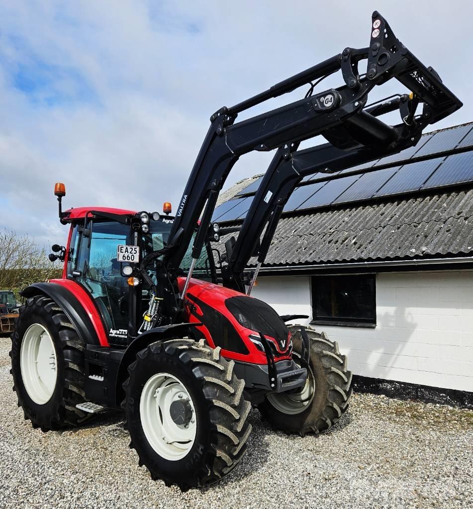 Valtra G 135 Active Tractoren