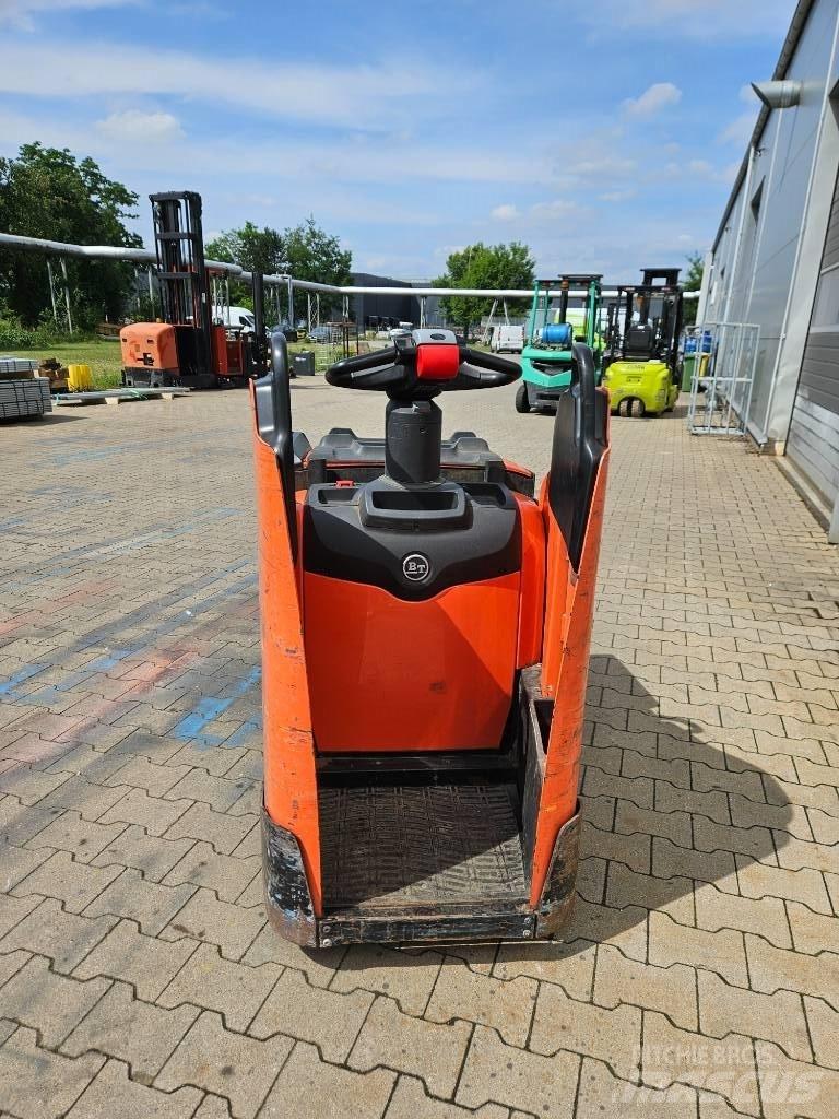 BT LPE250 Pallettruck met meerij platform