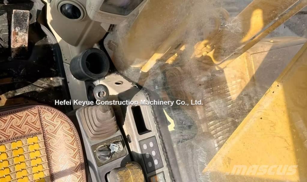 CAT 320 C Rupsgraafmachines