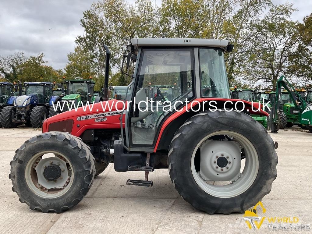 Massey Ferguson 4235 Tractoren