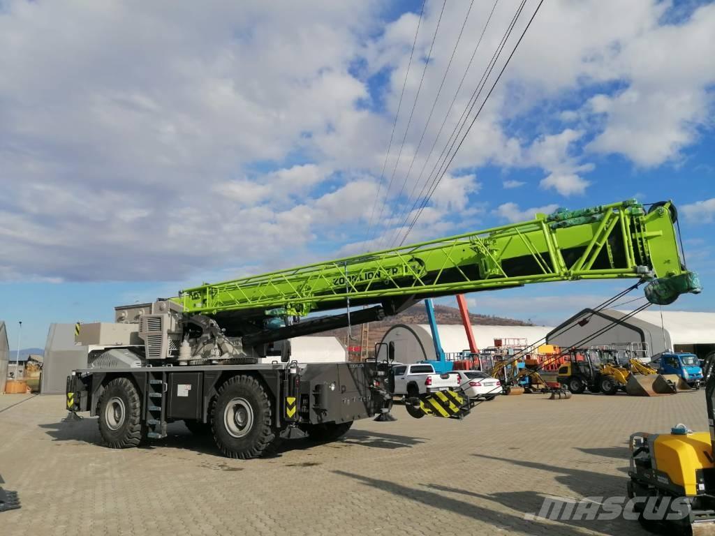 Zoomlion ZRT400 Ruw terrein kranen