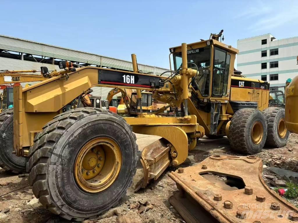 CAT 16h Graders