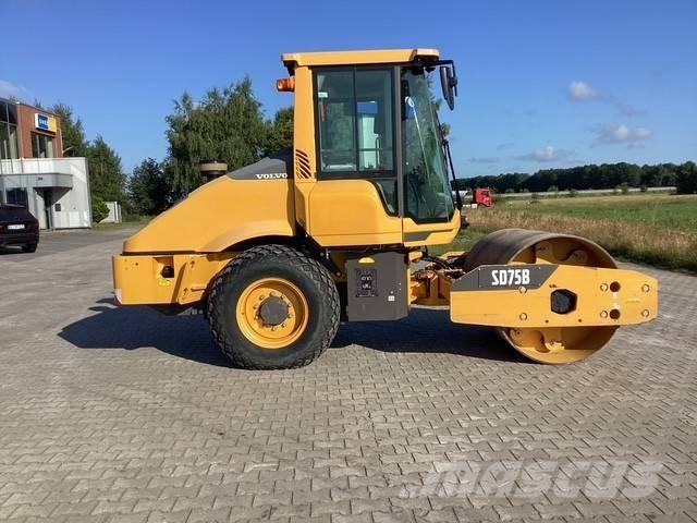 Volvo SD 75 B Trilrolwalsen