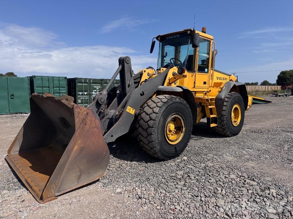Volvo L 120 E Wielladers